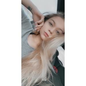 Meet your Posher, Tiana